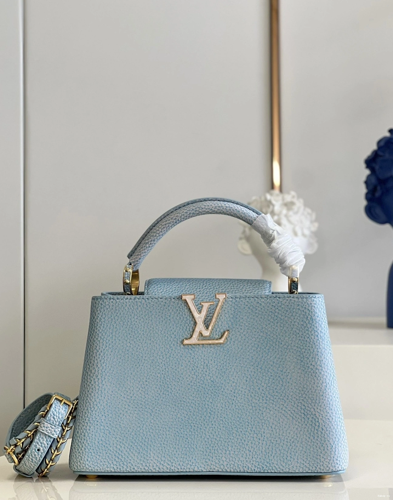 VUITTON CAPUCINES LOUIS BB 0805